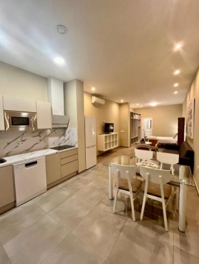 Vial Suites GP